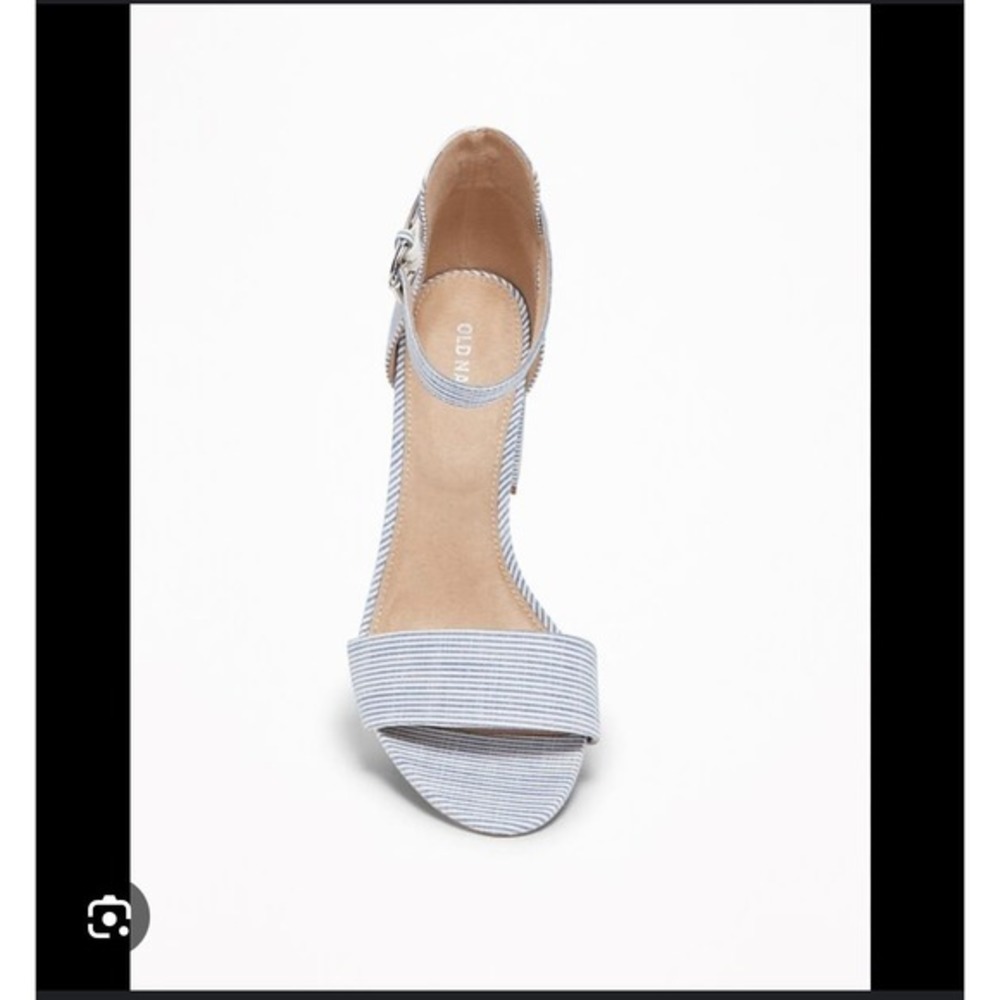 Old Navy Chambray Stripe Block Heel Ankle Strap Sandals